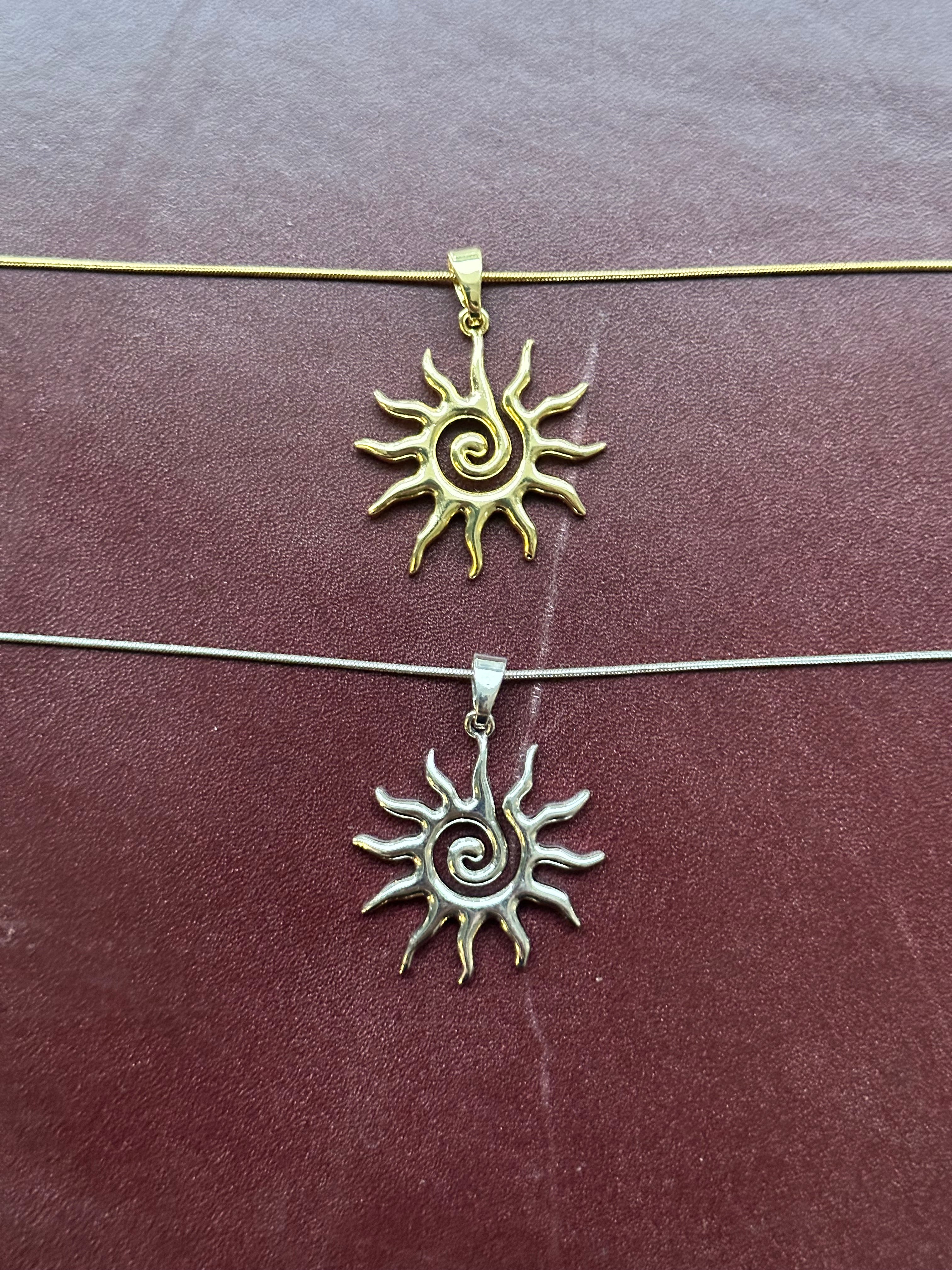 Spiral Sun Gümüş Kolye