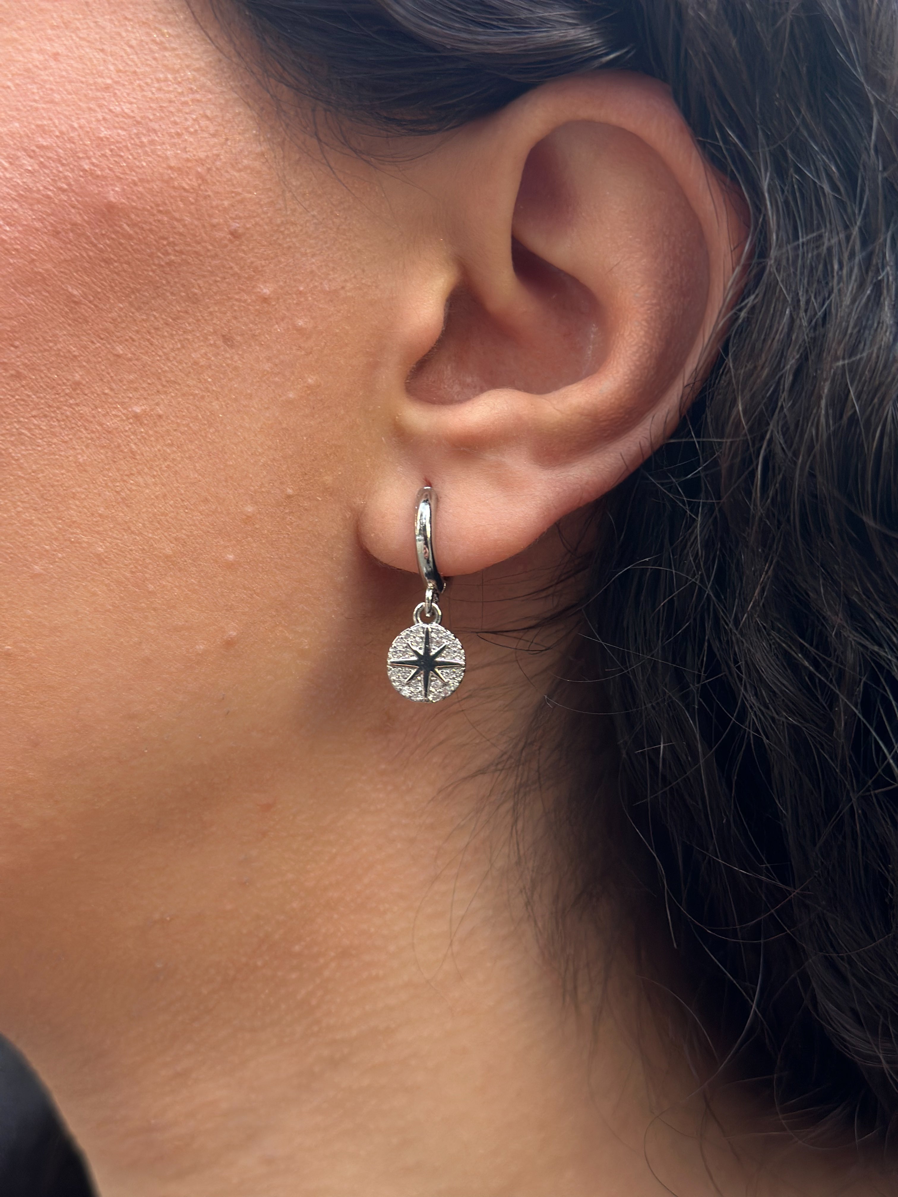 Kutup yıldızı Küpe