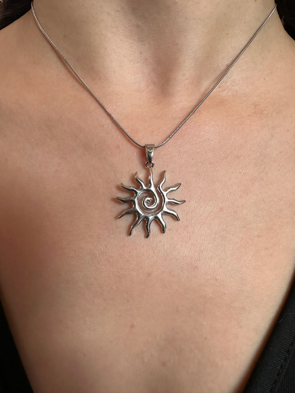 Spiral Sun Gümüş Kolye